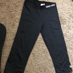 Nike Pro leggings